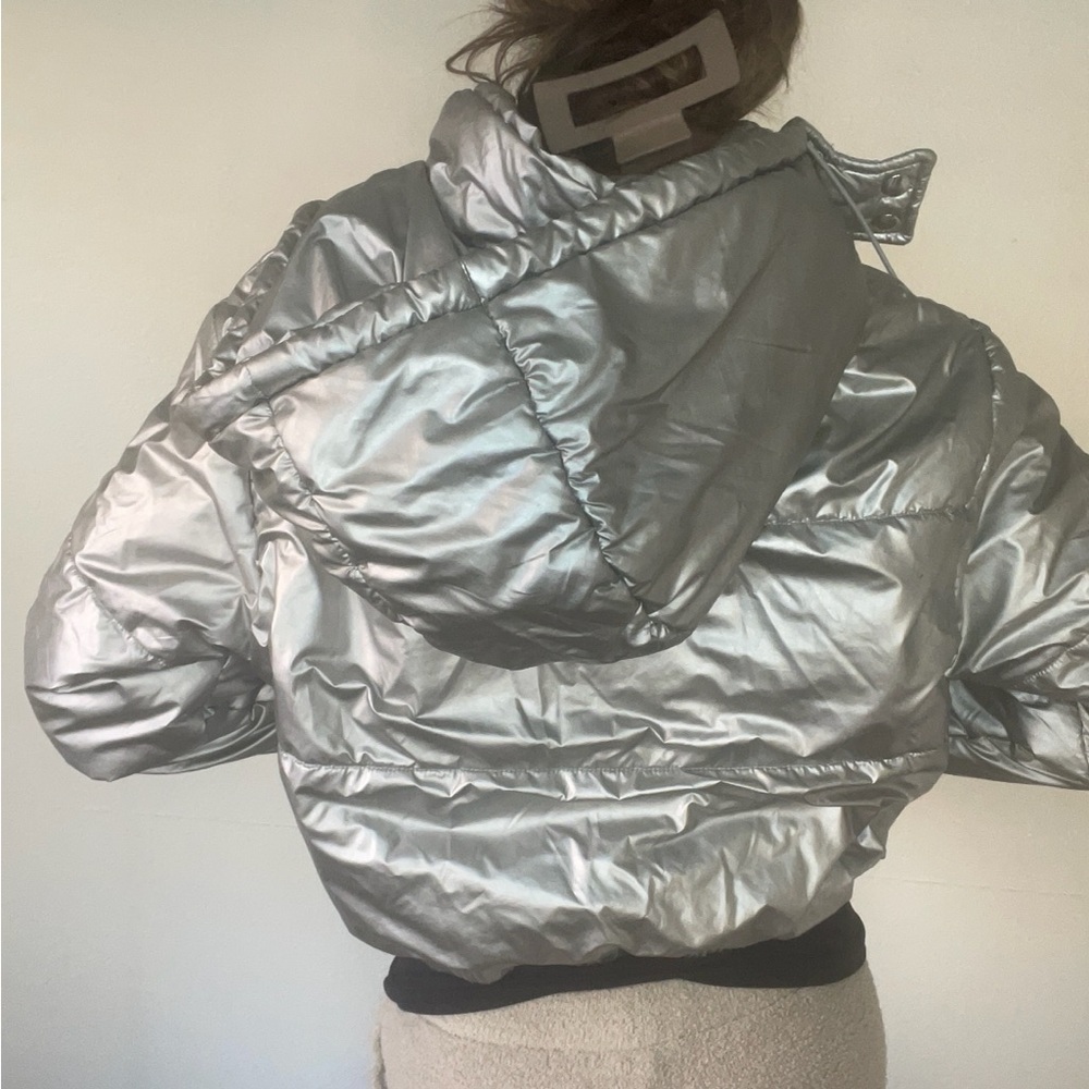Bershka Metallic Silver Puffer Jacket - Picture 5 of 9